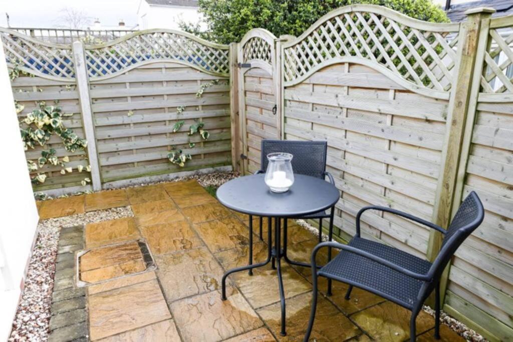 Holiday home Detached Cotswold Stone Coach House Cheltenham